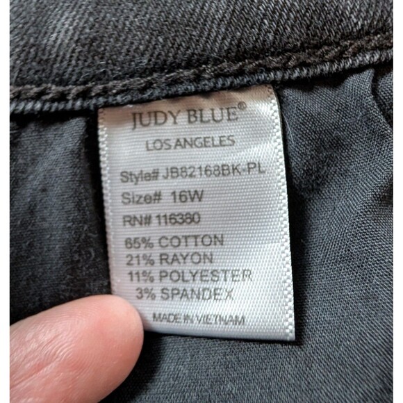 Judy Blue Jeans Size 16W Black Leopard Patch Distressed Skinny Fit Stretch - Picture 7 of 12